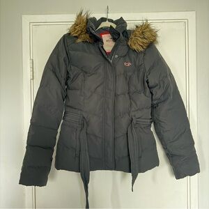 Hollister Women's Puffer Jacket with Faux Fur Trim